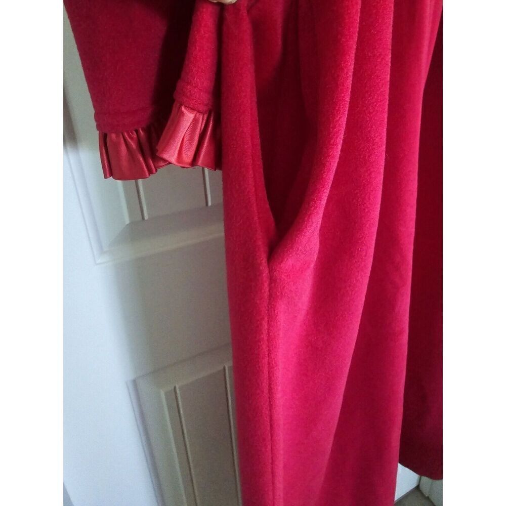 Vintage Appel Zip Housecoat Robe Deep Red Velour Size Medium Made In USA - Picture 8 of 9